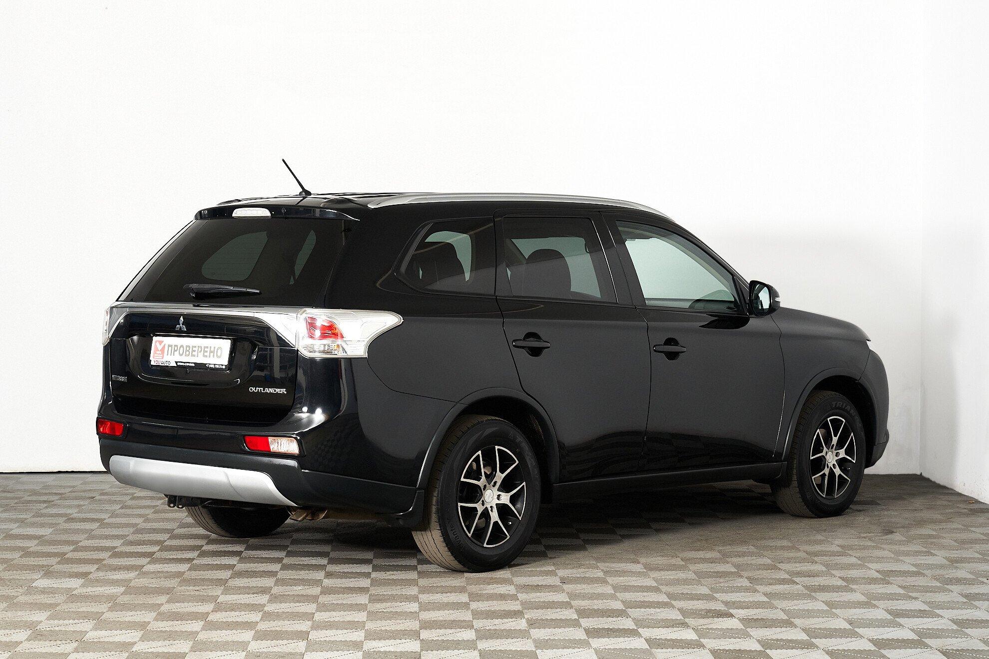 Mitsubishi Outlander 2014, черный