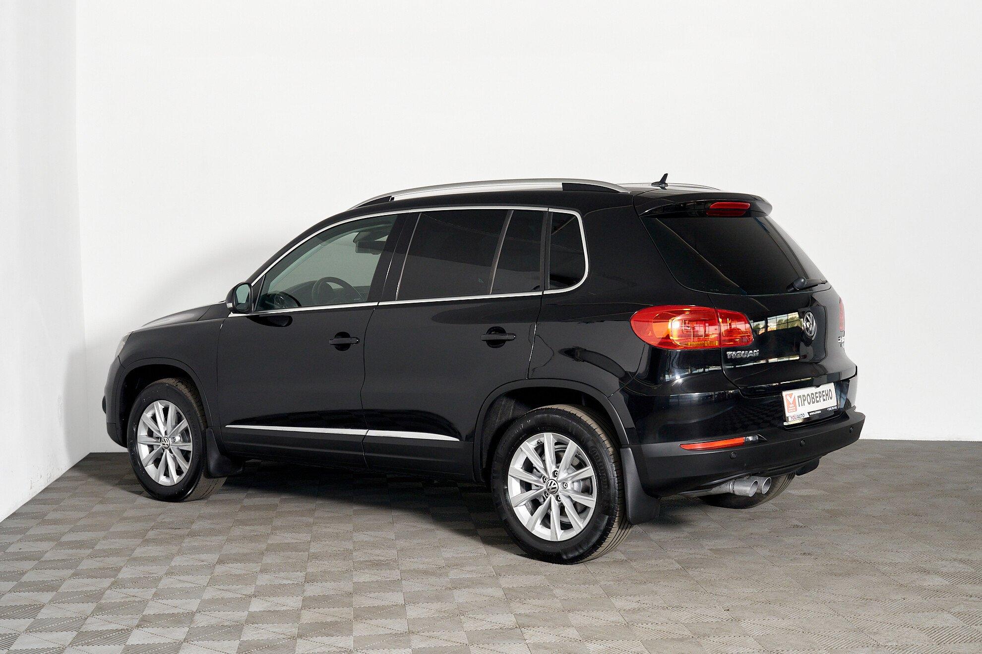 Volkswagen Tiguan 2013, черный