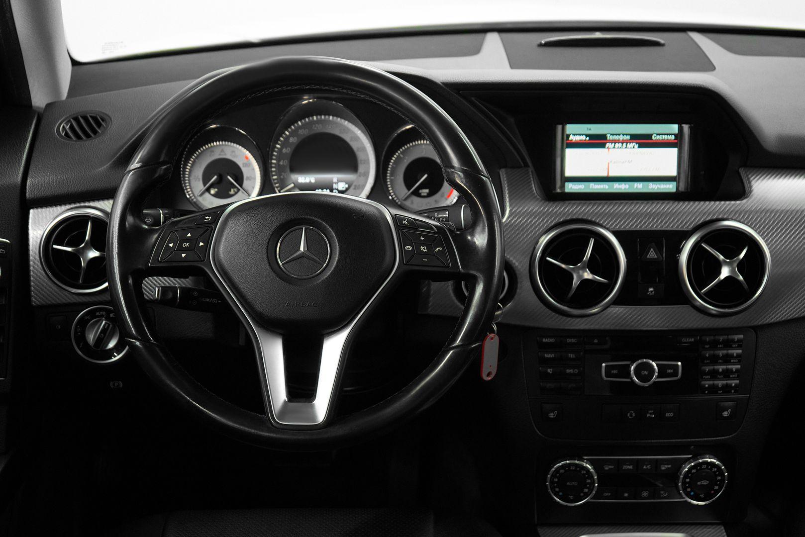 Mercedes-Benz GLK-Класс 2014, белый