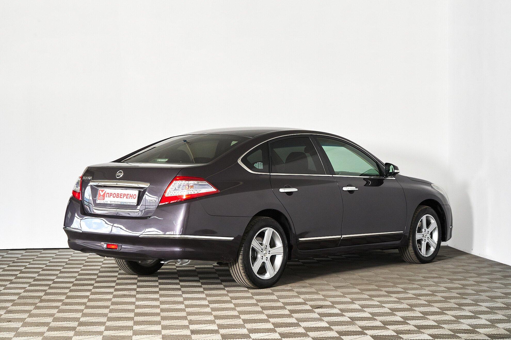 Nissan Teana 2011, серый
