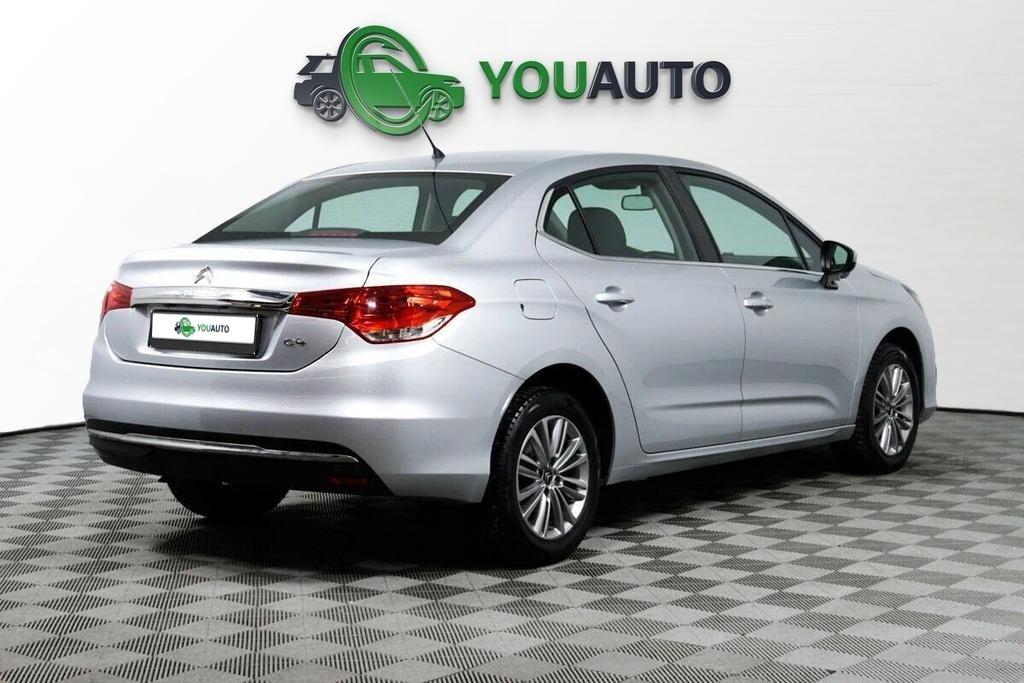 Citroen C4 2019, серебряный