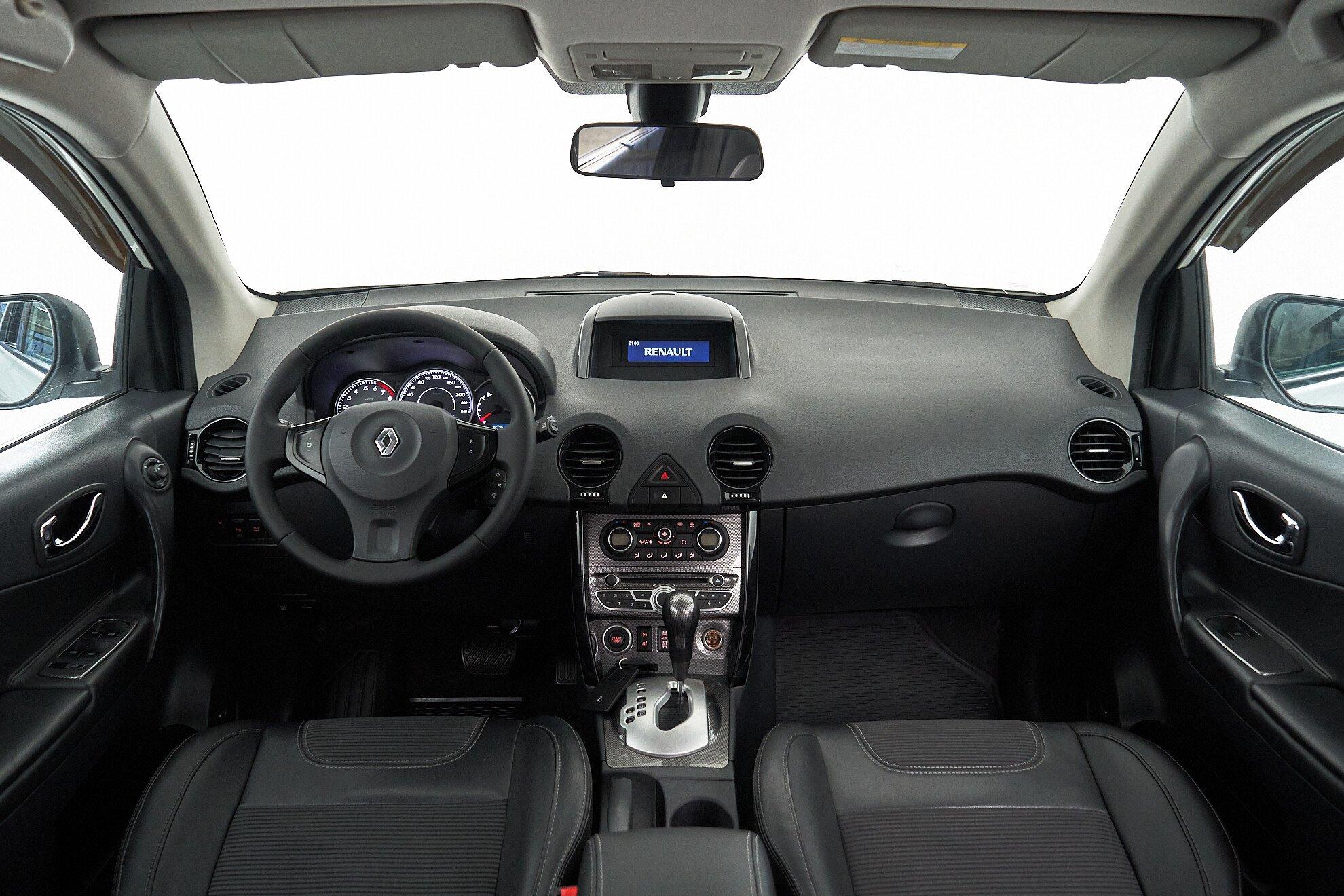 Renault Koleos 2012, белый