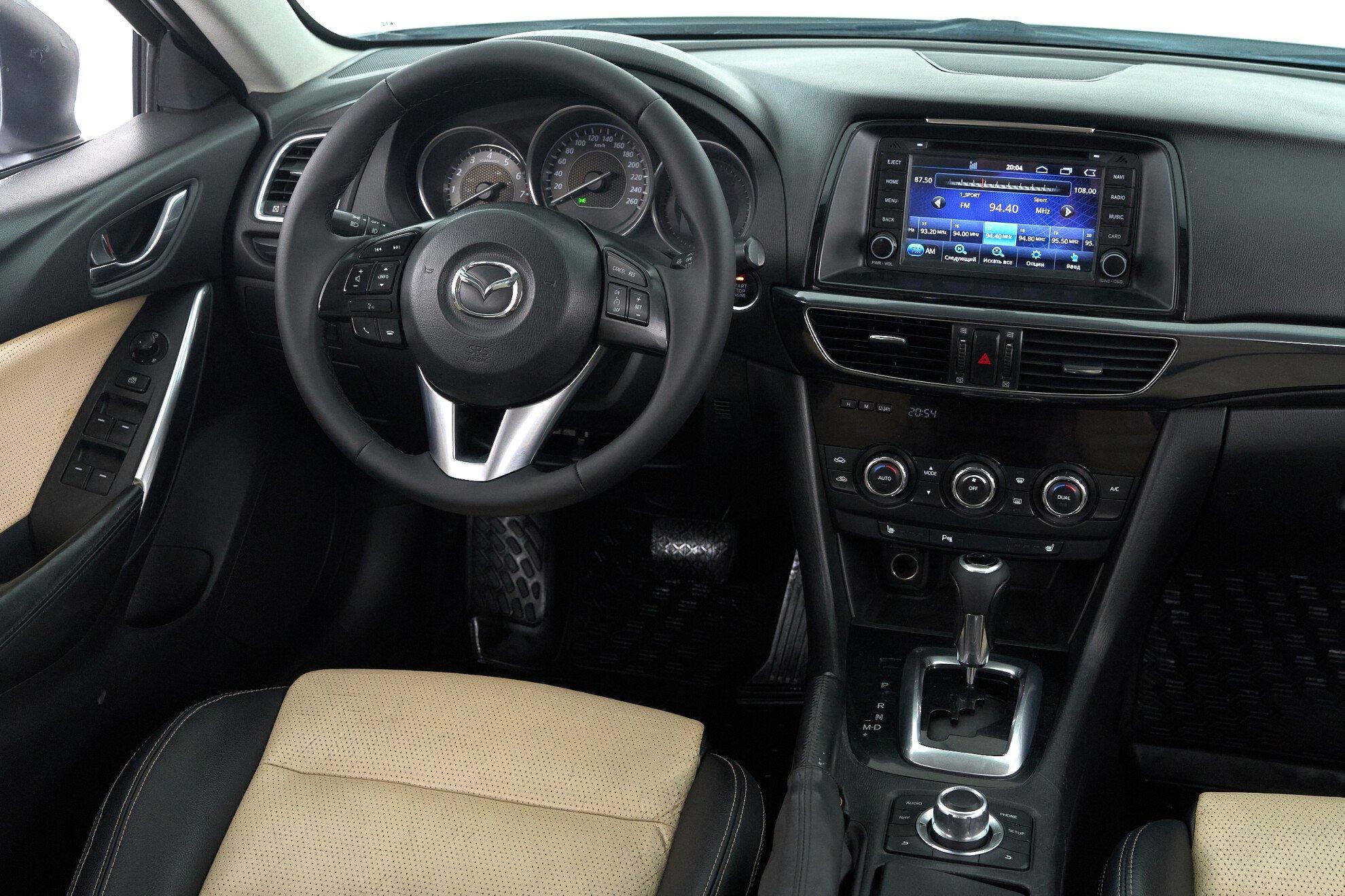 Mazda 6 2014, белый