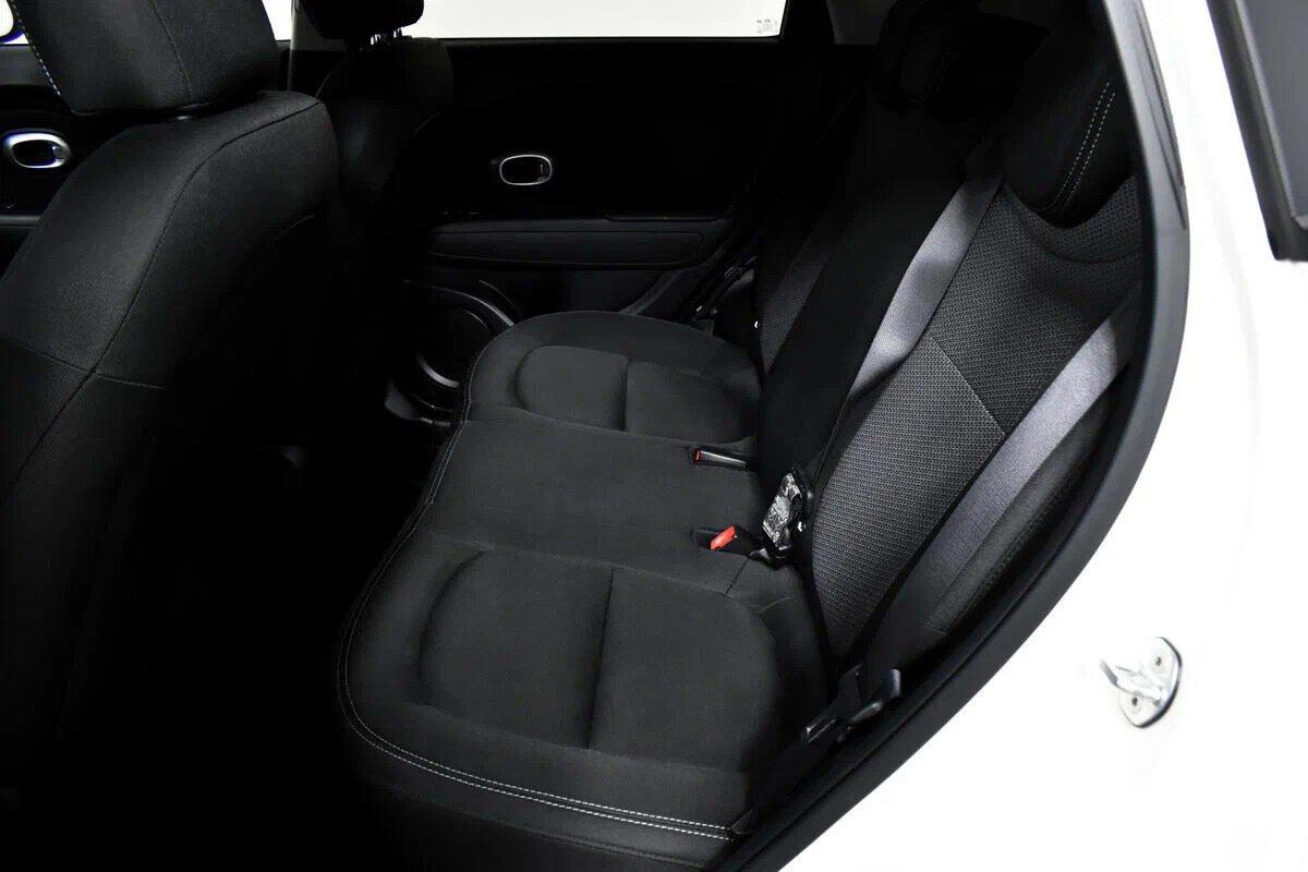 Kia Soul 2018, белый