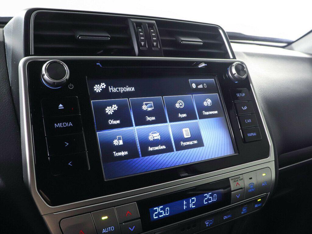 Toyota Land Cruiser Prado 2019, коричневый