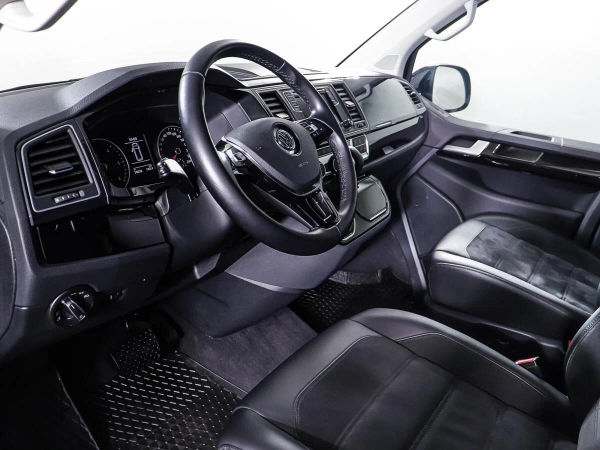 Volkswagen Multivan 2020, черный