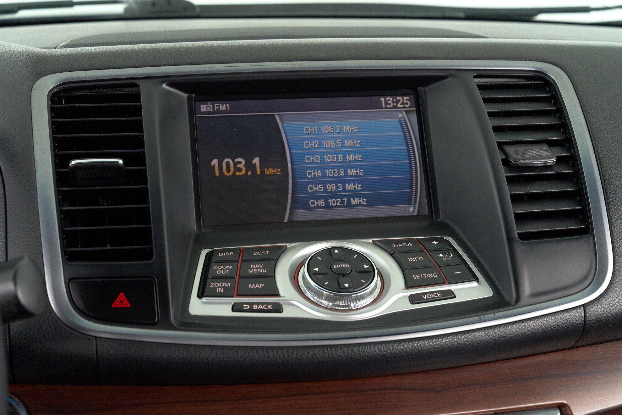 Nissan Teana 2010, синий