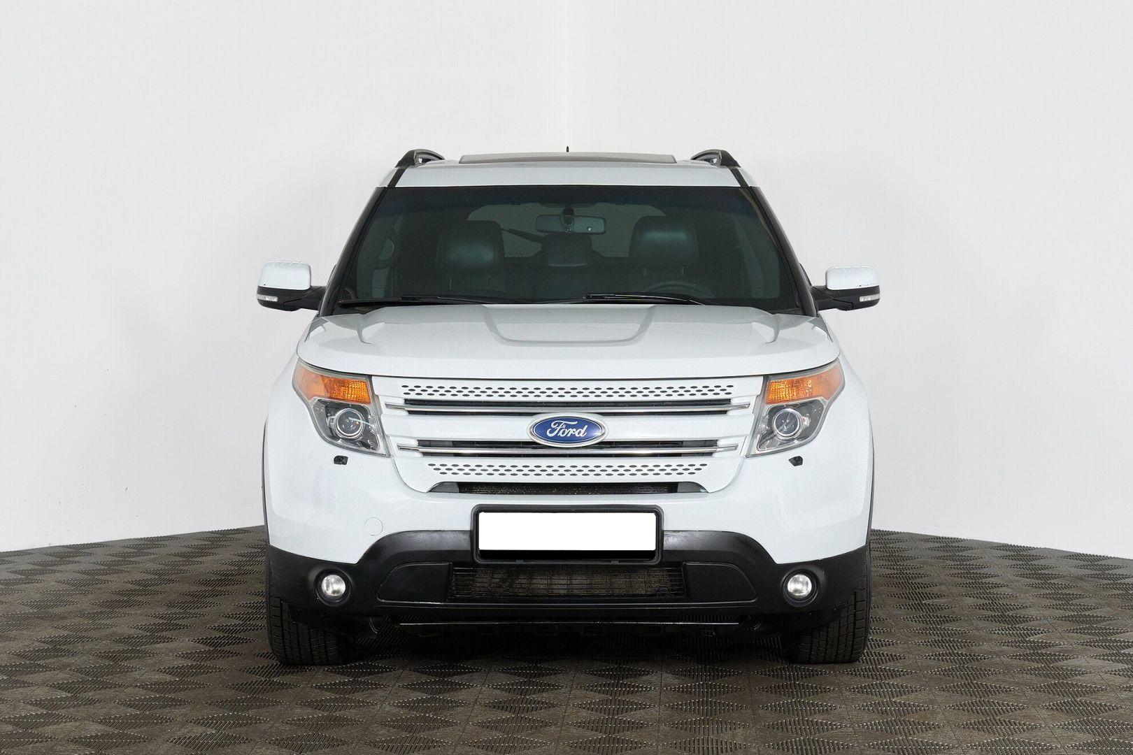 Ford Explorer 2014, белый