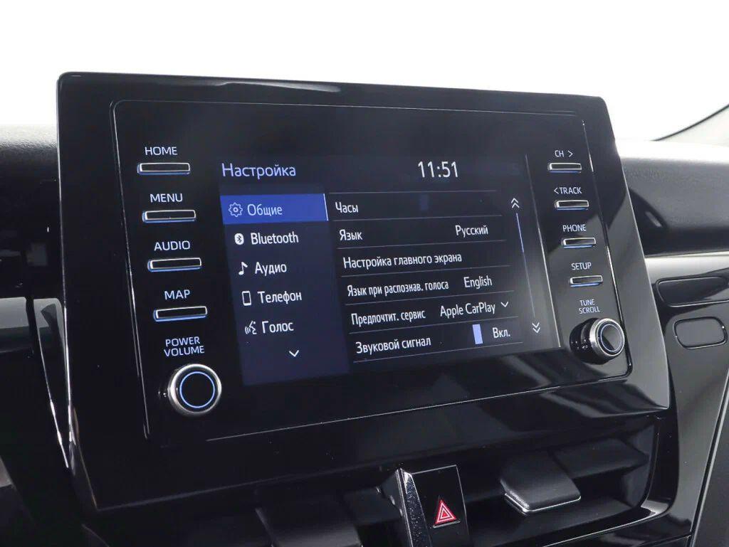 Toyota Camry 2023, белый
