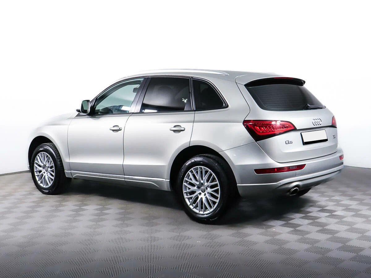 Audi Q5 2015, серебряный