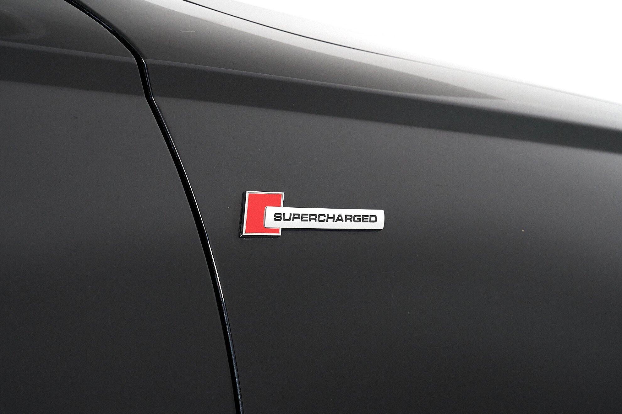 Audi A6 2017, черный