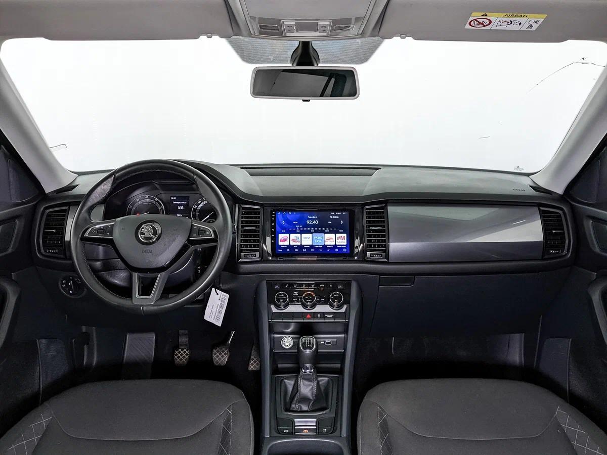 Skoda Kodiaq 2022, серый