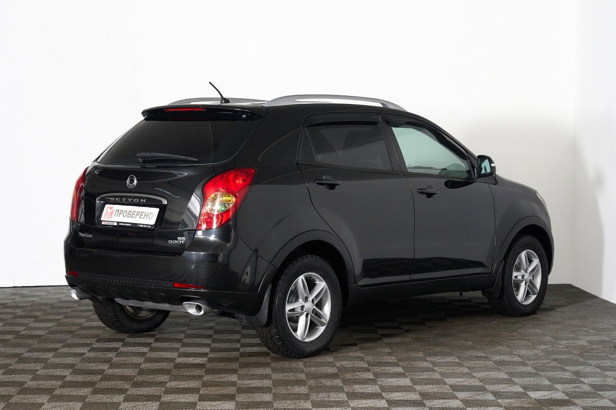 SsangYong Actyon 2011, черный