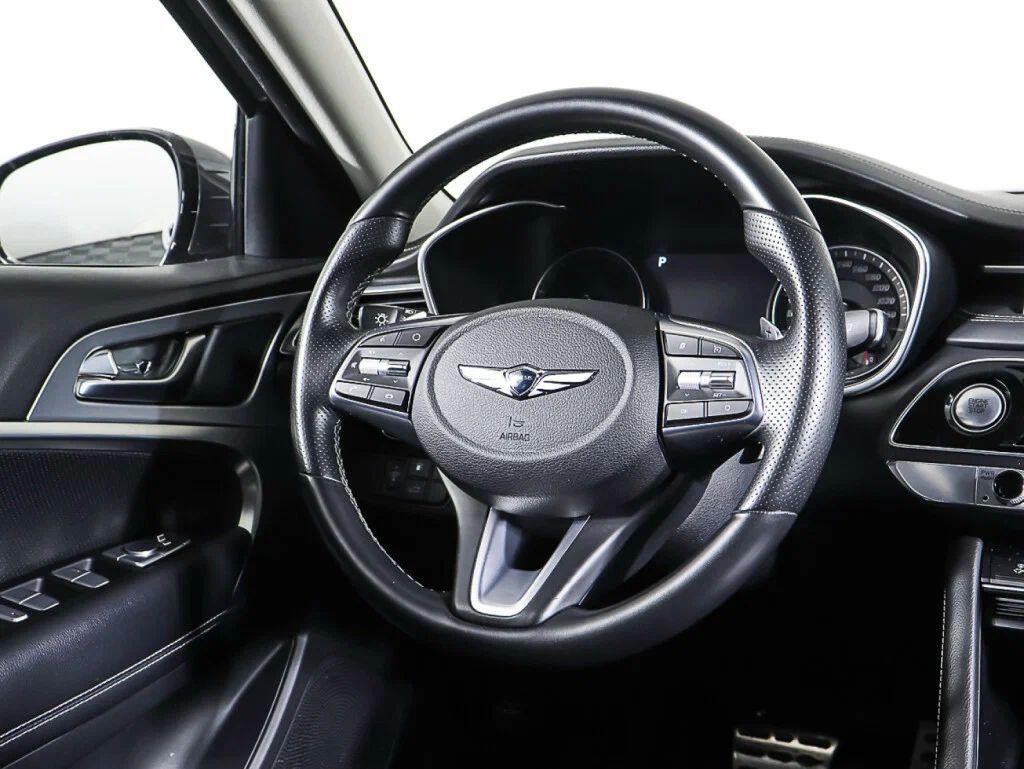 Genesis G70 2020, серый