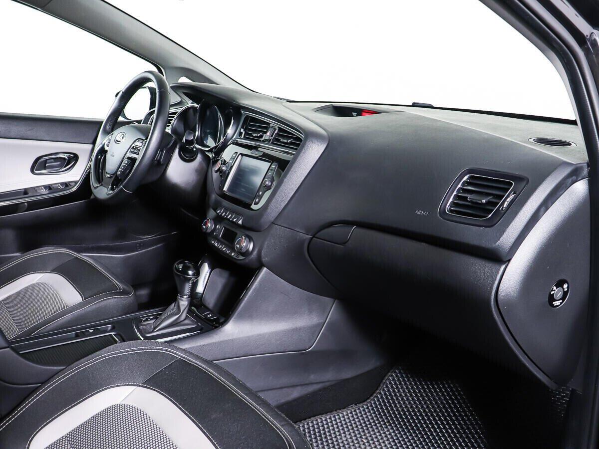 Kia Ceed 2018, черный