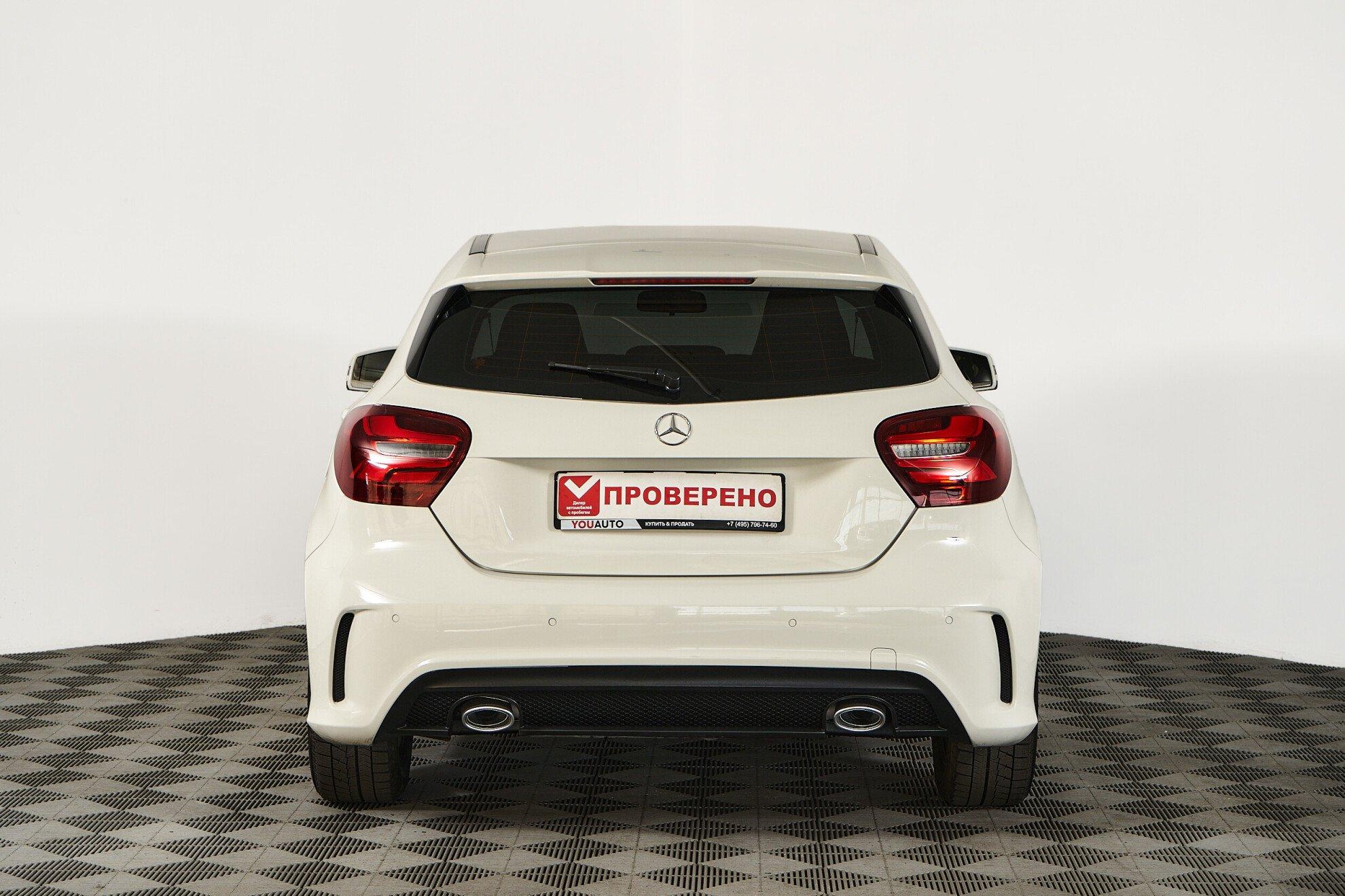 Mercedes-Benz A-Класс 2013, белый