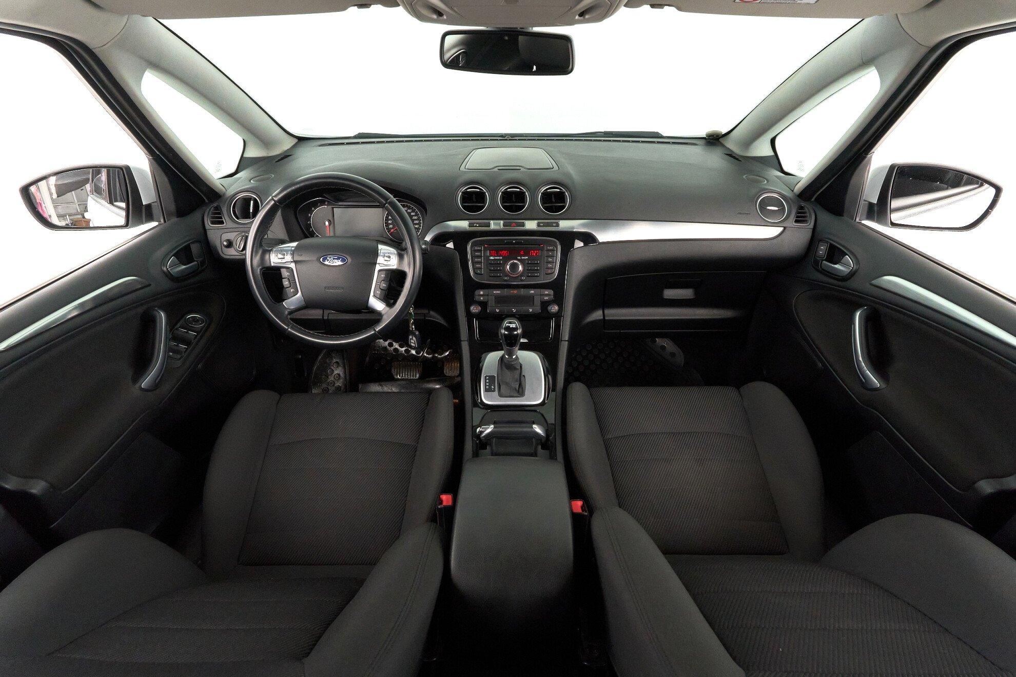 Ford S-MAX 2013, белый