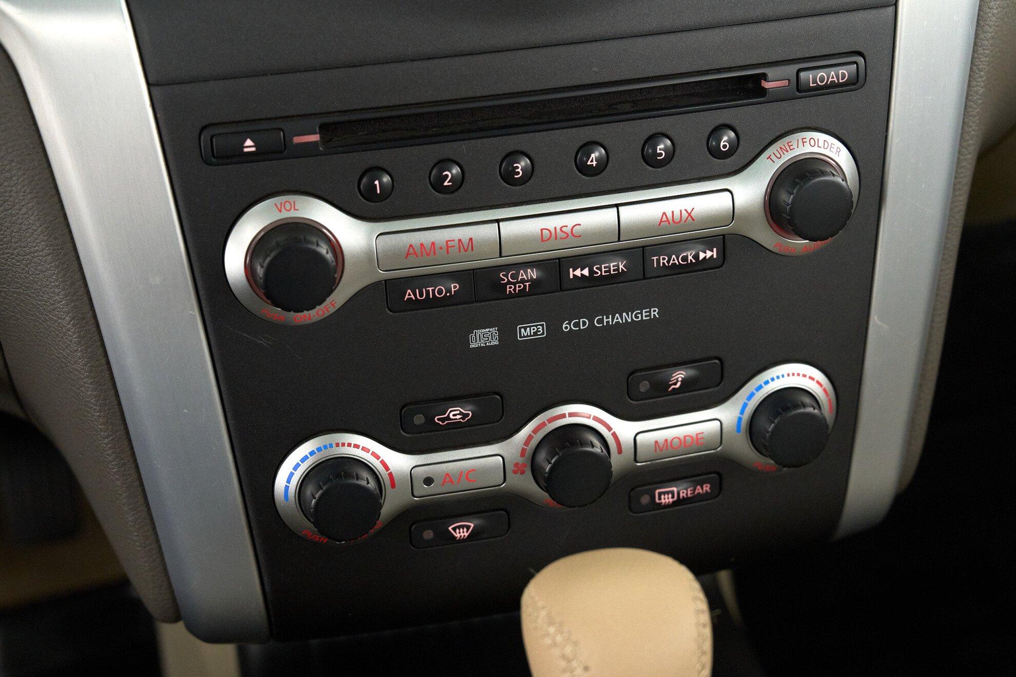 Nissan Murano 2012, бежевый