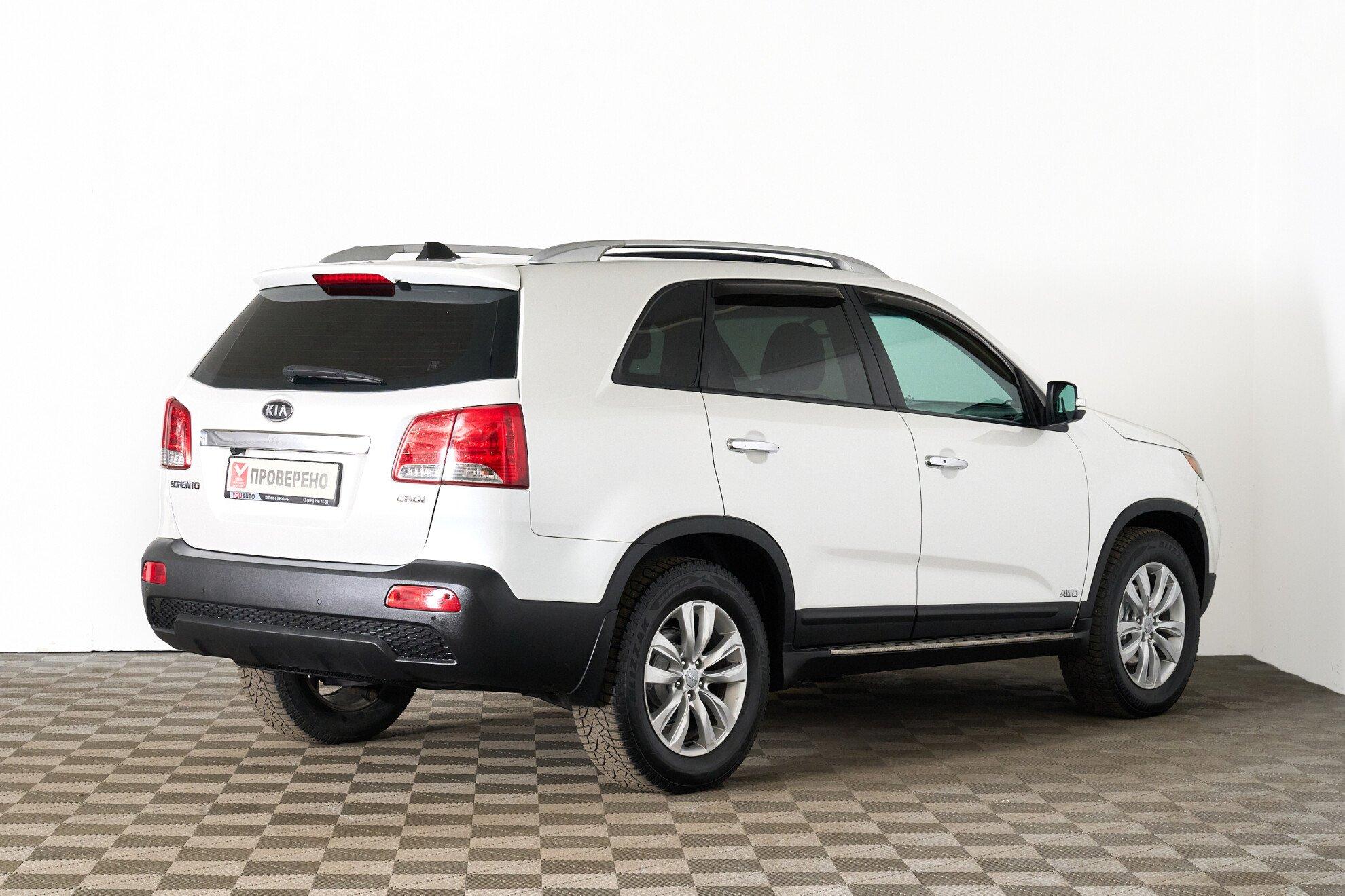 Kia Sorento 2011, белый