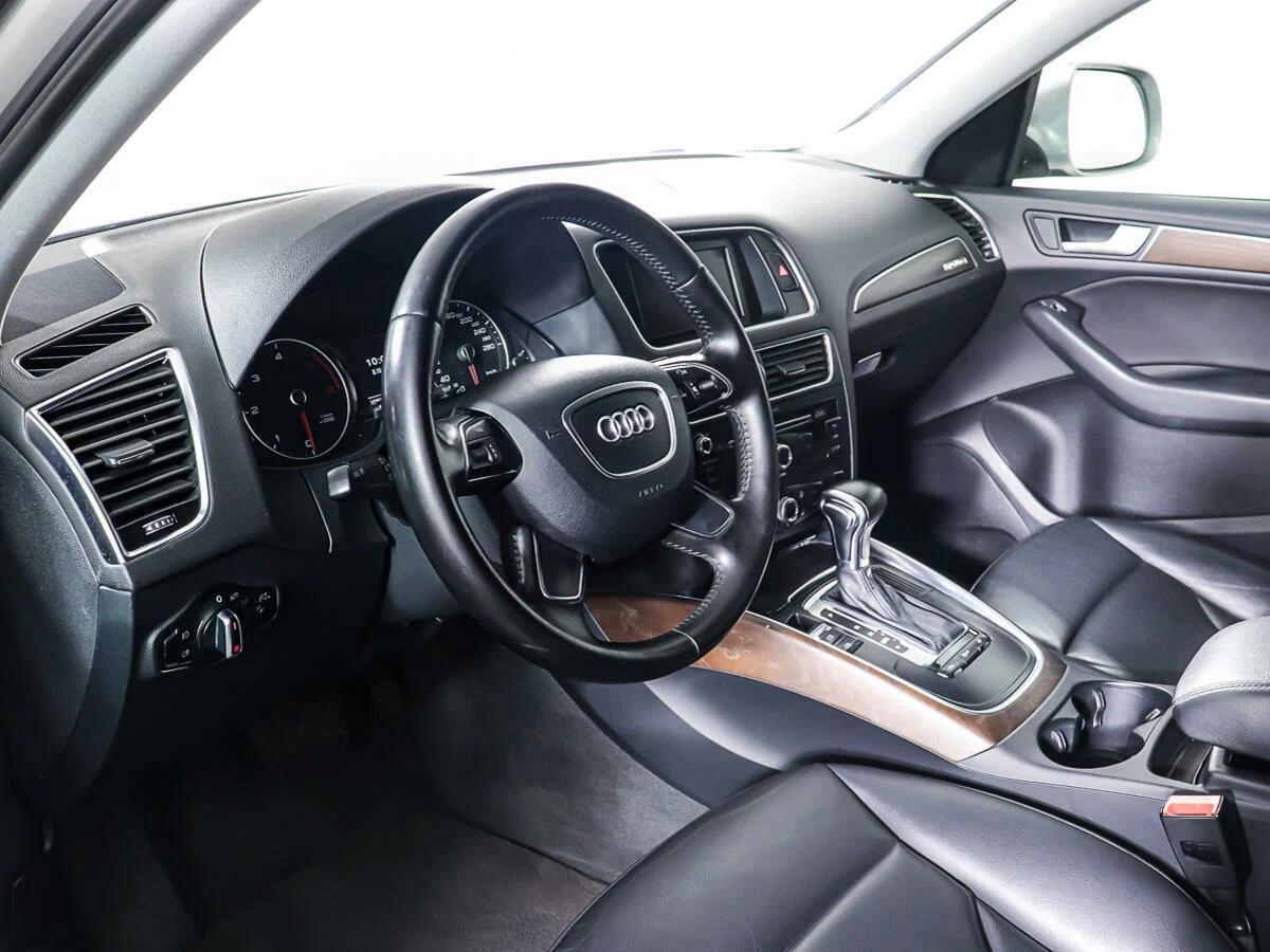 Audi Q5 2015, серебряный
