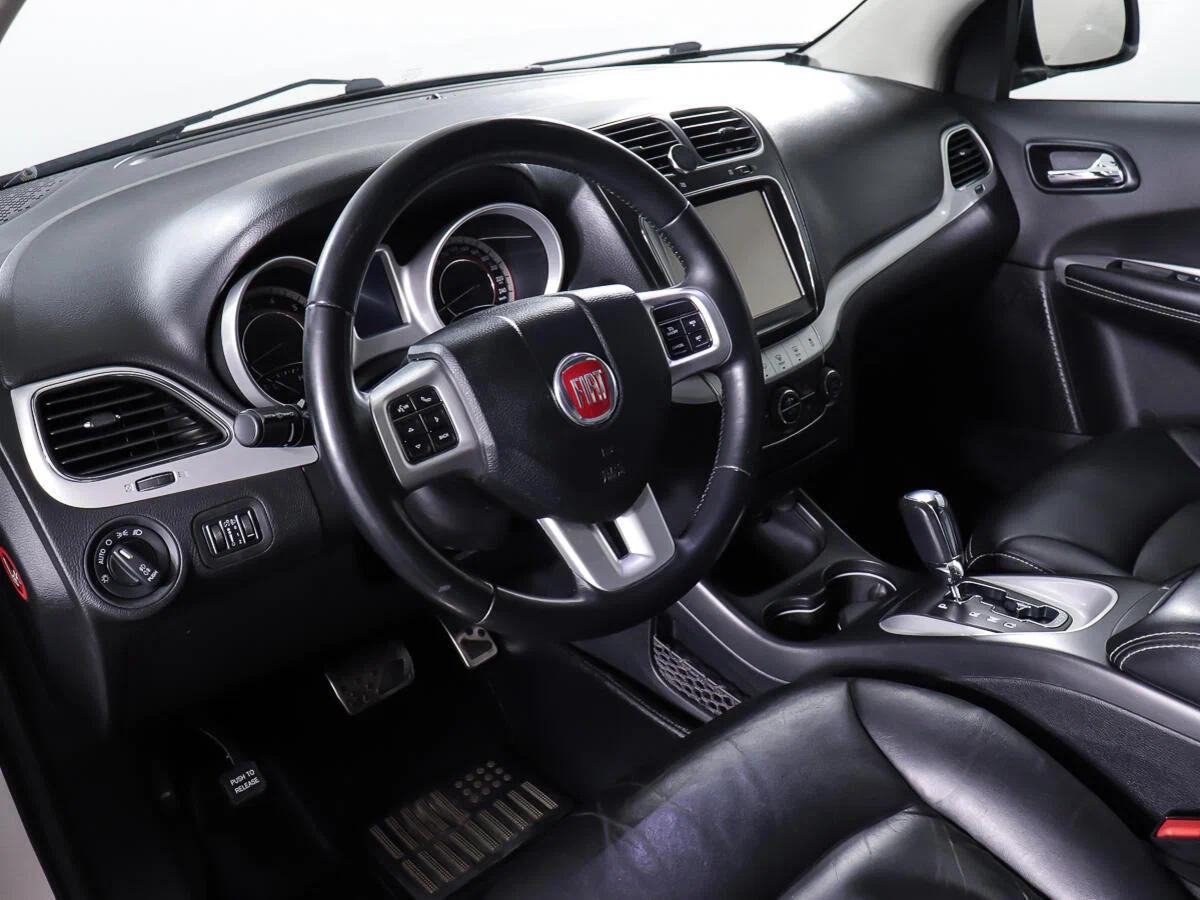 Fiat Freemont 2015, белый
