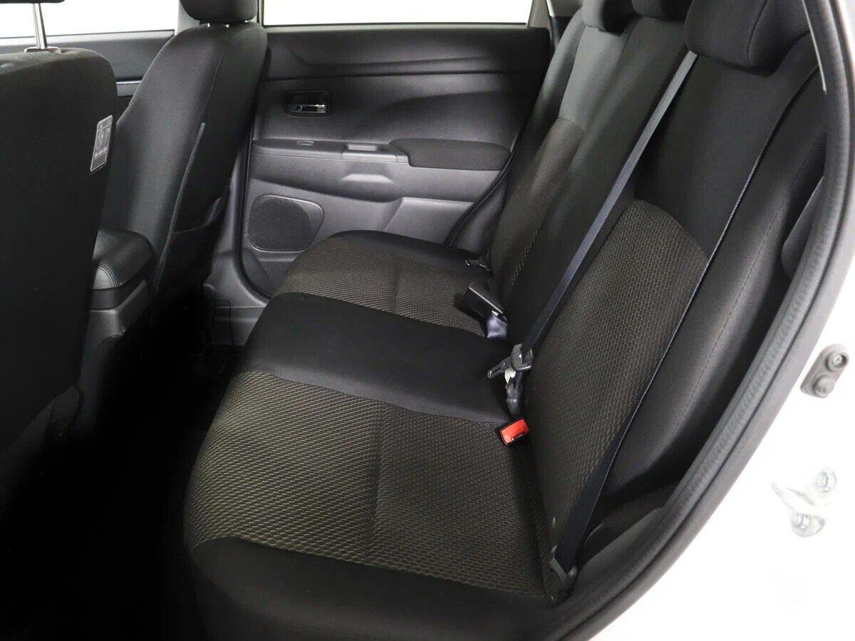 Mitsubishi ASX 2018, белый