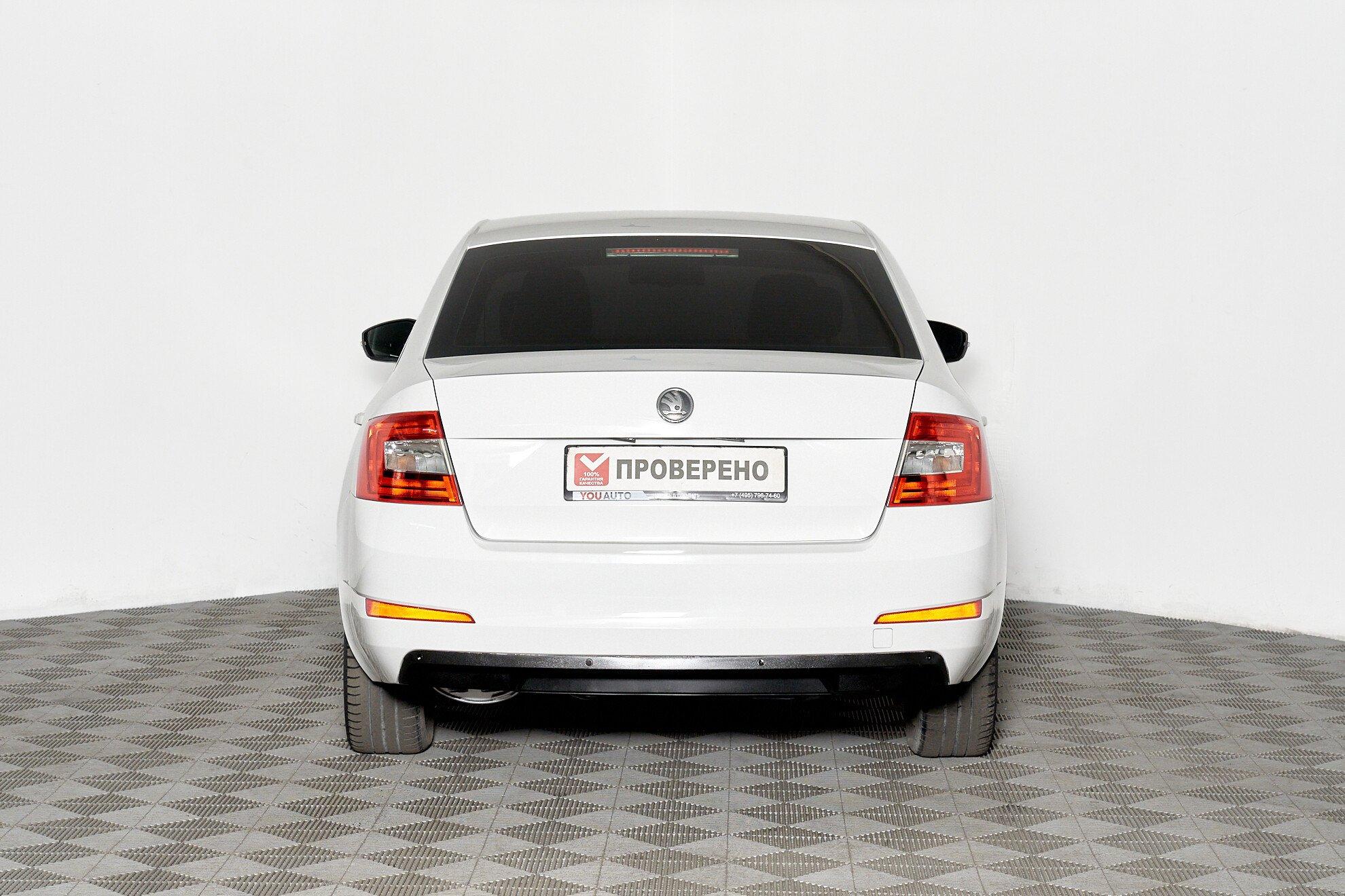 Skoda Octavia 2014, белый