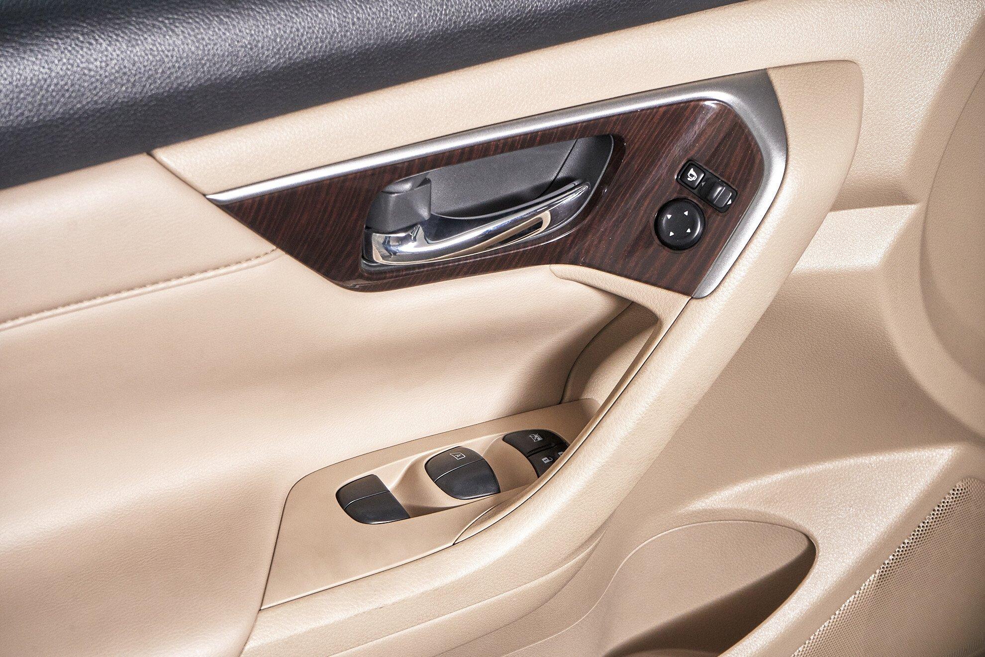 Nissan Teana 2014, черный