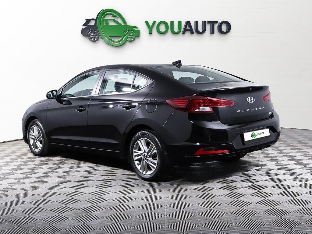 Hyundai Elantra 2020, черный