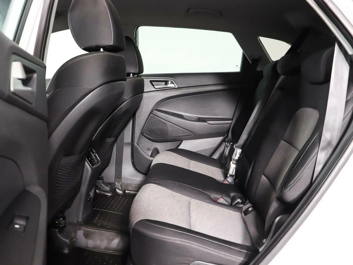 Hyundai Tucson 2020, белый