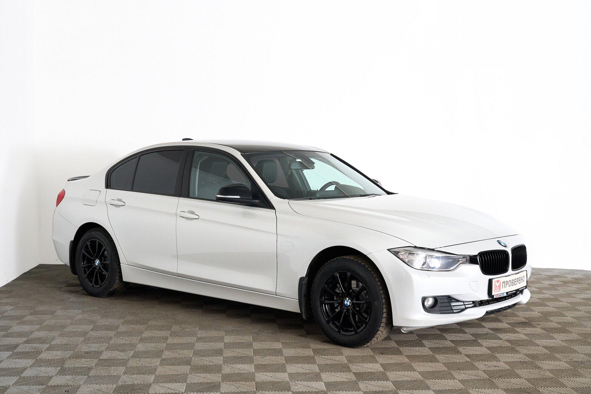 BMW 3 серии 2017, белый