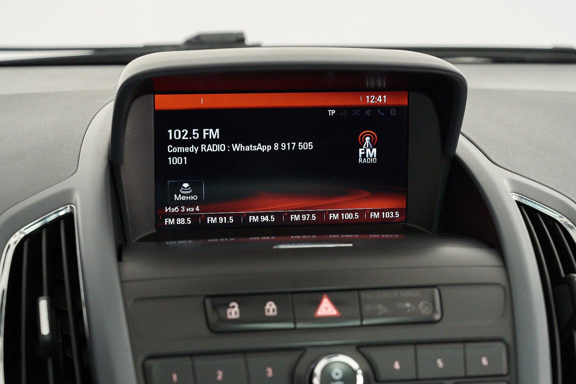 Opel Zafira 2015, серебряный
