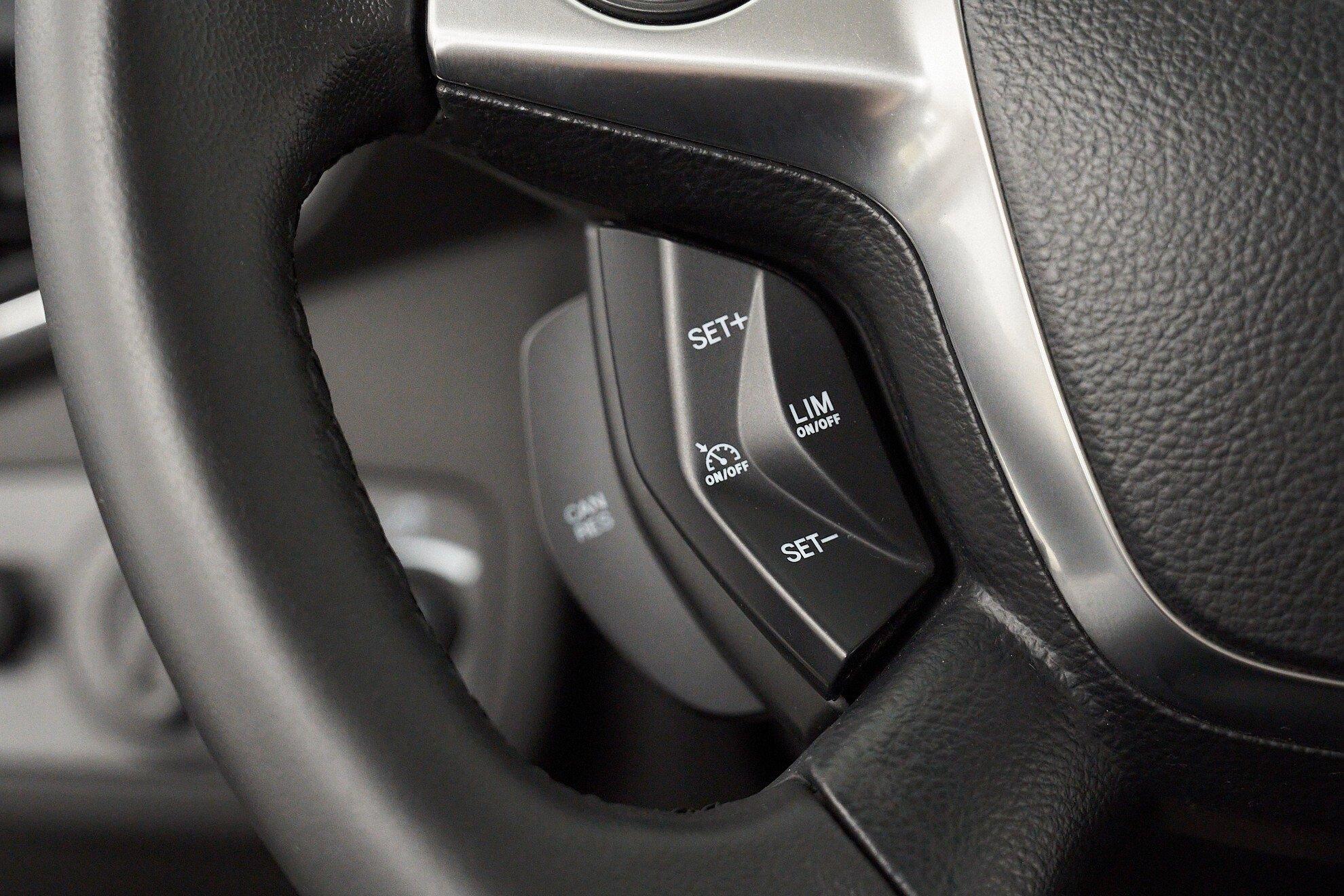 Ford Kuga 2015, черный