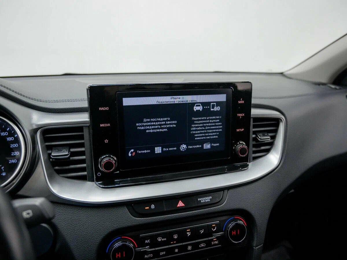 Kia XCeed 2021, серый