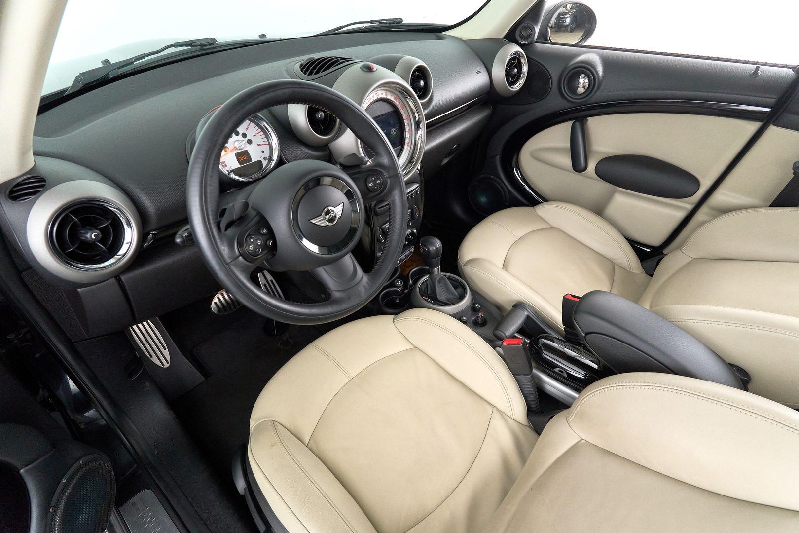 Mini Countryman 2011, черный