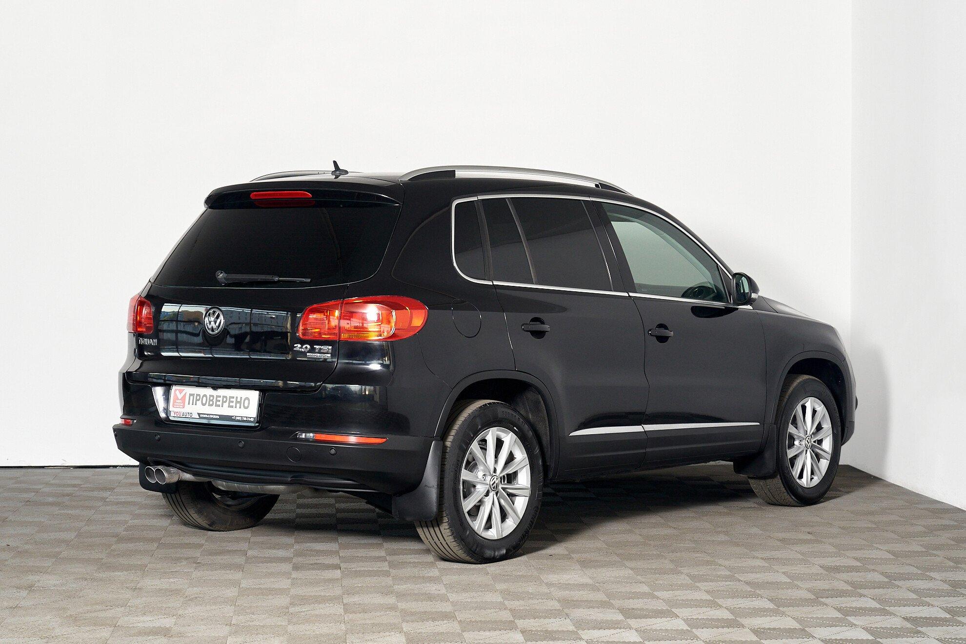 Volkswagen Tiguan 2013, черный