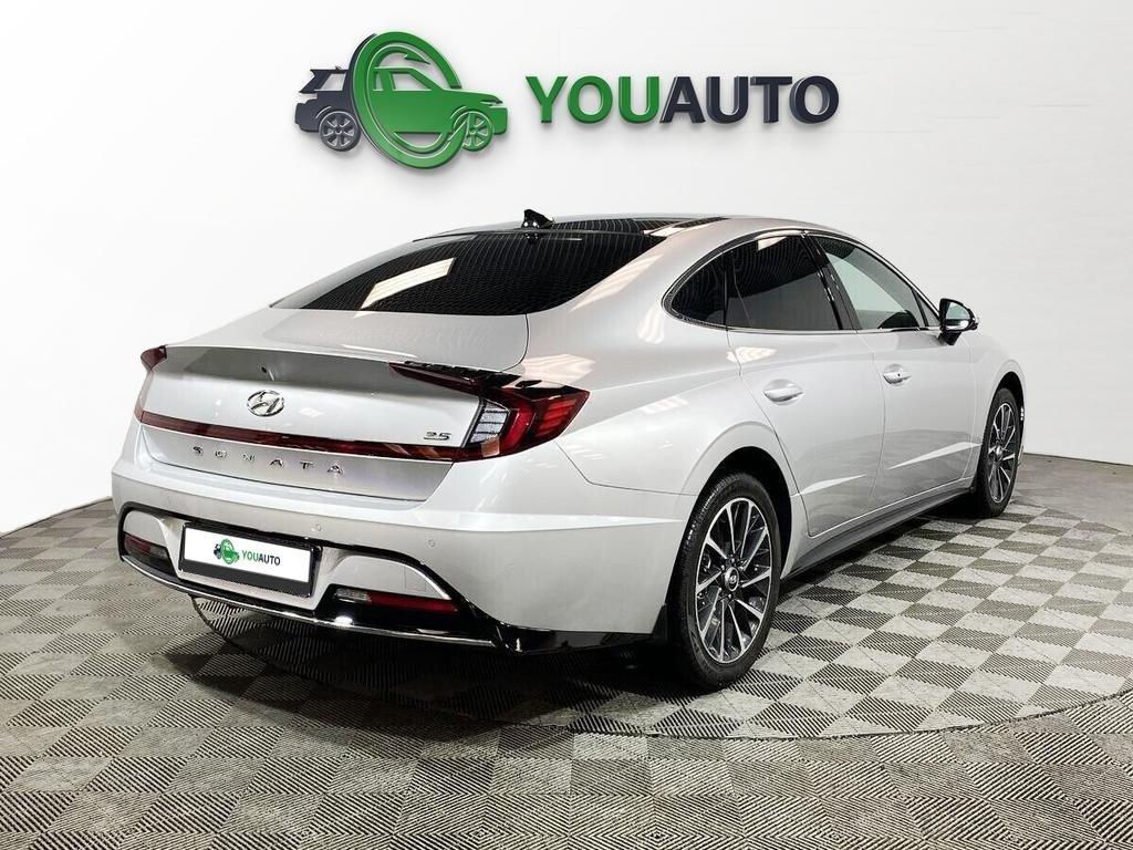 Hyundai Sonata 2022, серебряный
