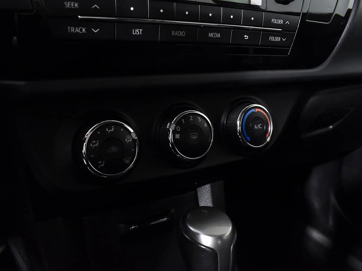 Toyota Corolla 2014, серый