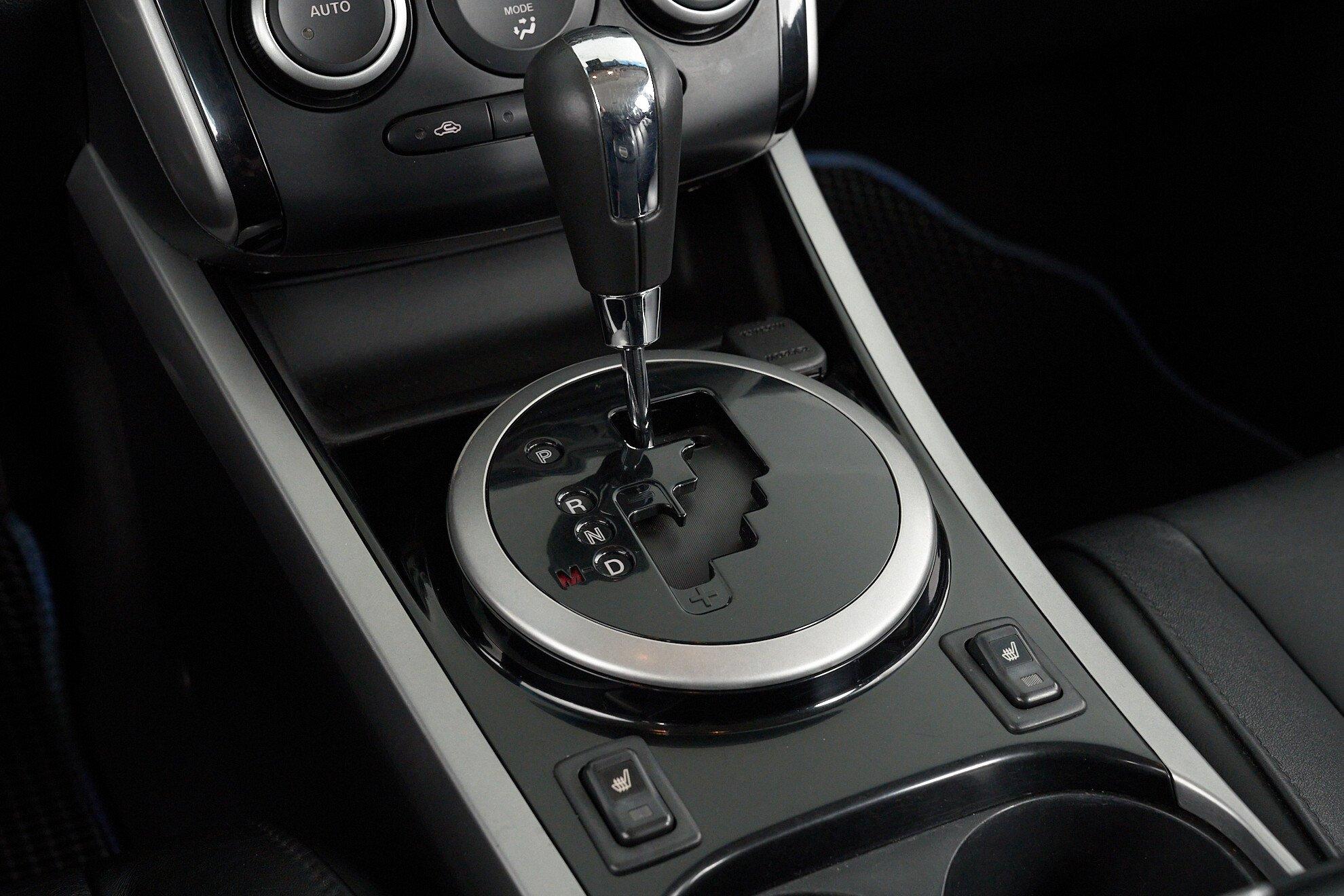 Mazda CX-7 2011, черный