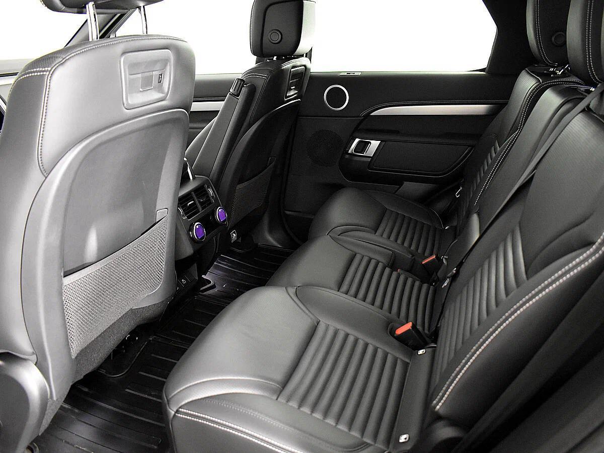 Land Rover Discovery 2021, черный