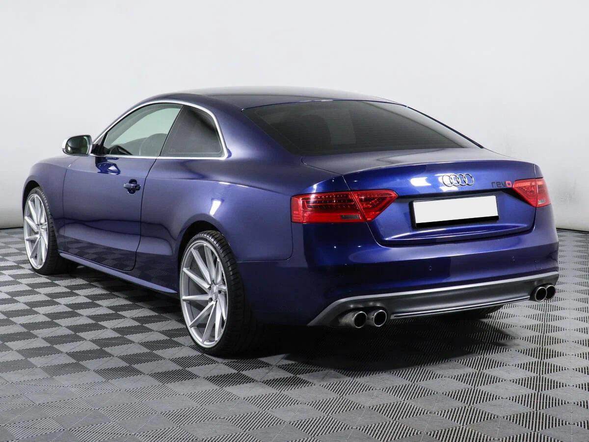 Audi A5 2015, синий
