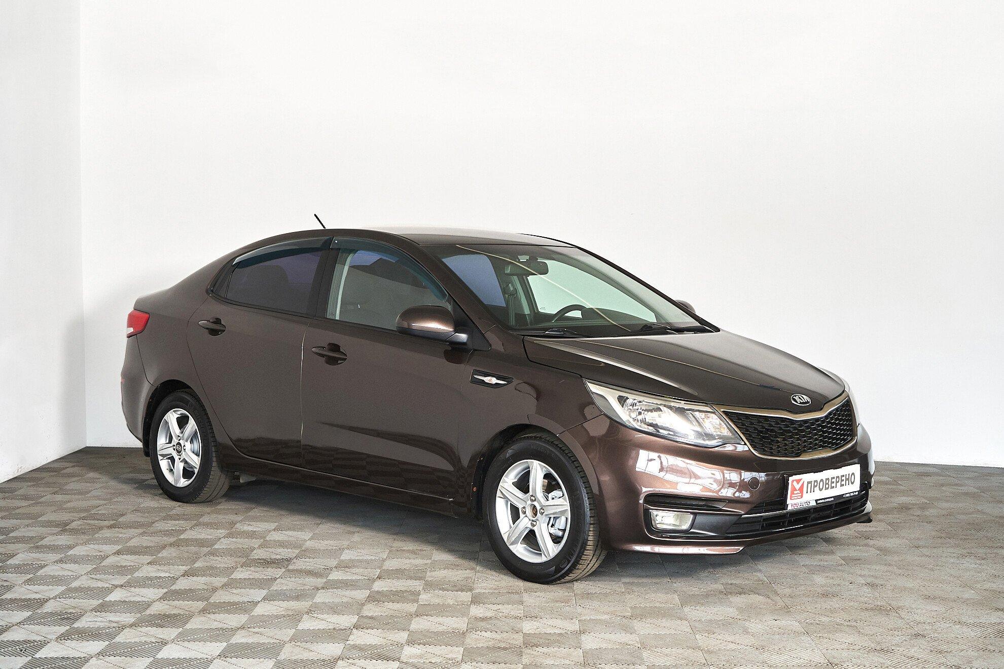 Kia Rio 2016, коричневый