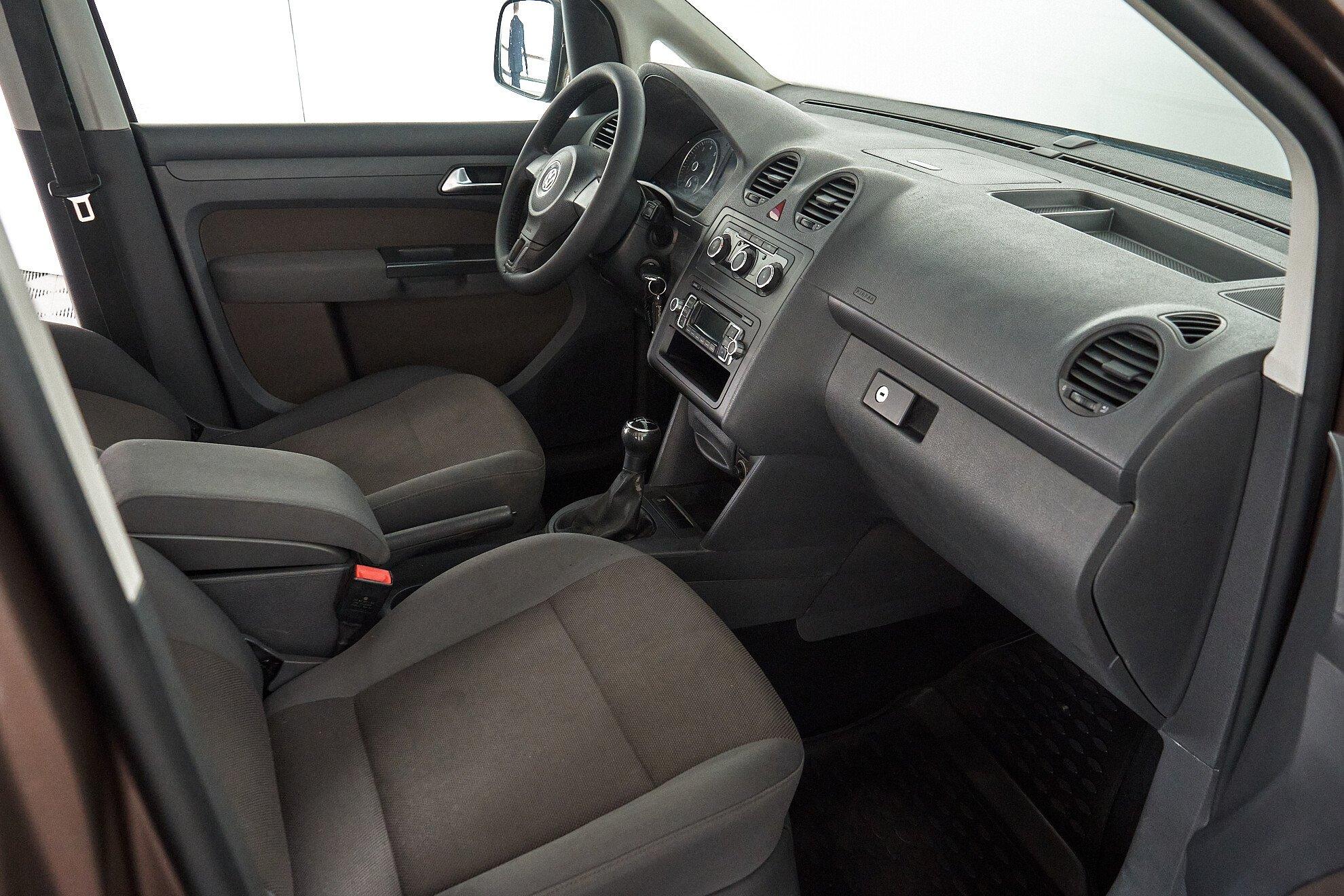 Volkswagen Caddy 2011, коричневый