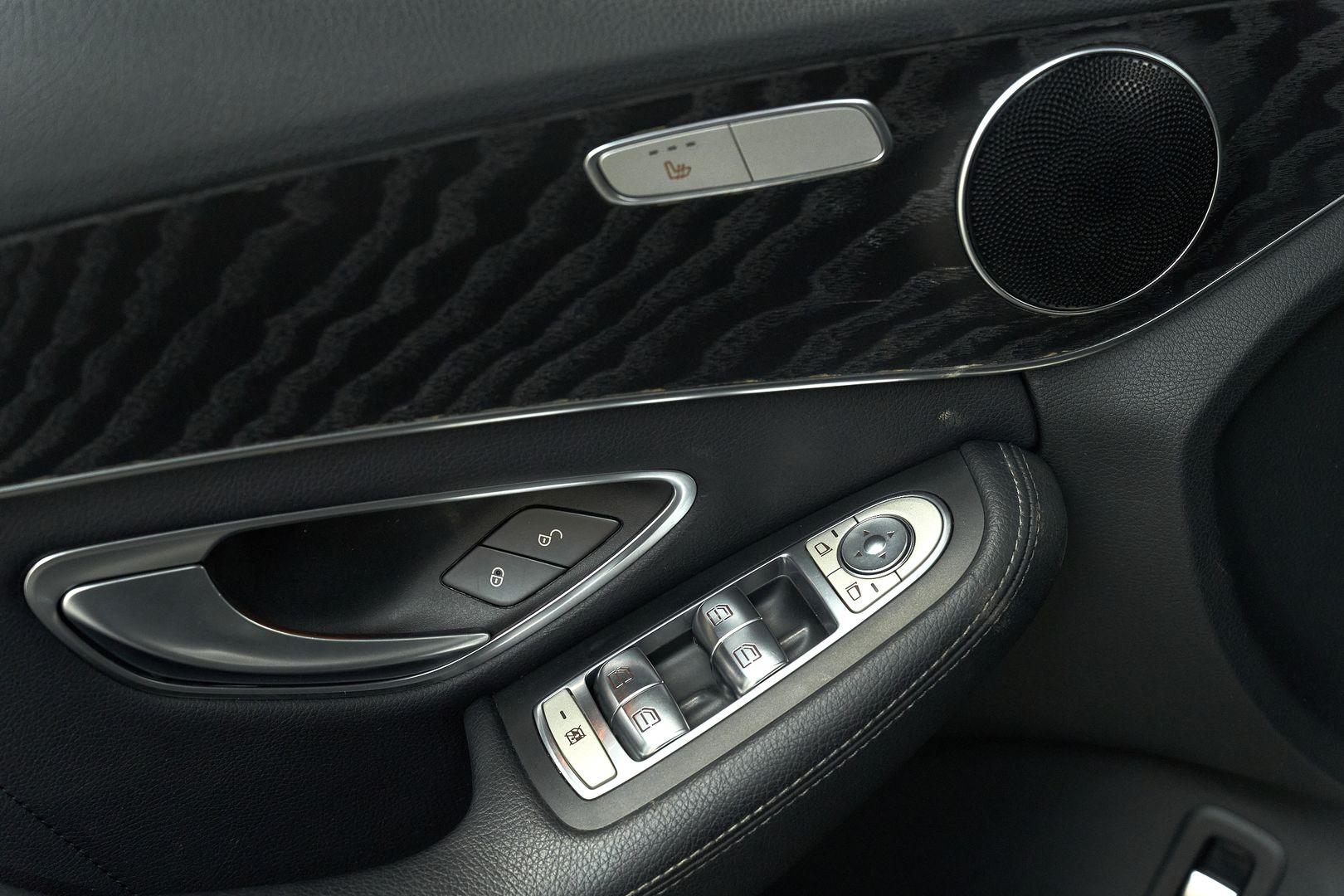 Mercedes-Benz C-Класс 2018, черный