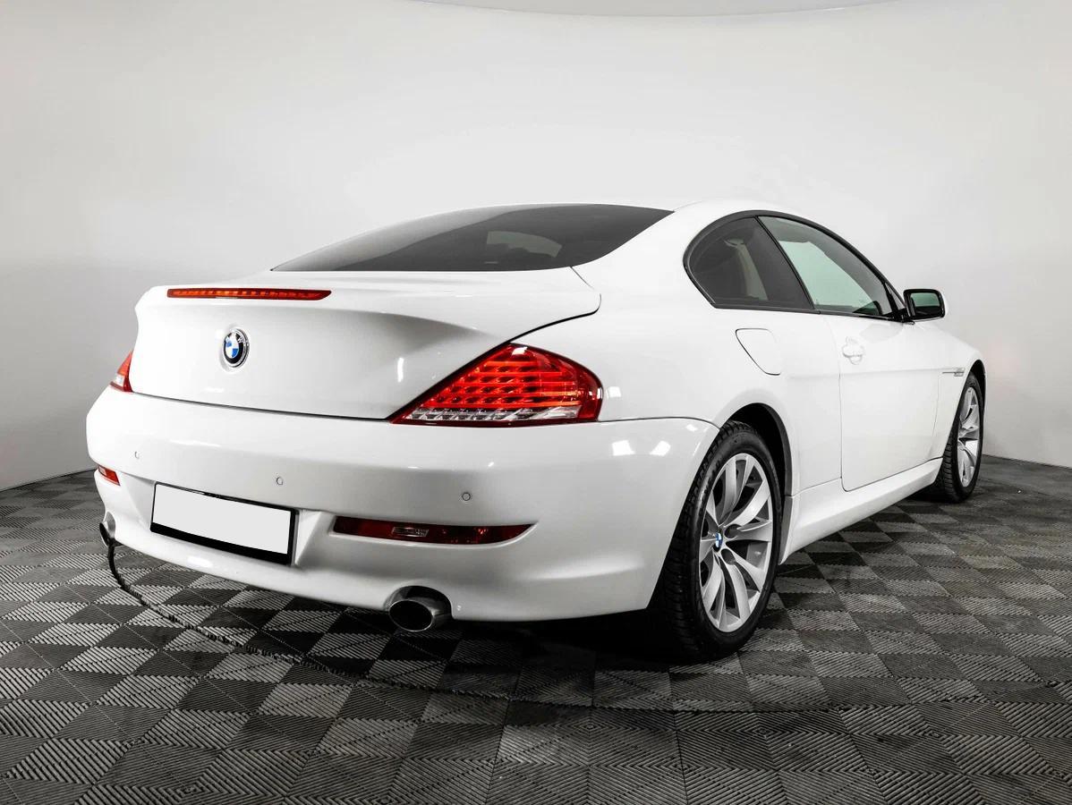 BMW 6 серии 2009, белый