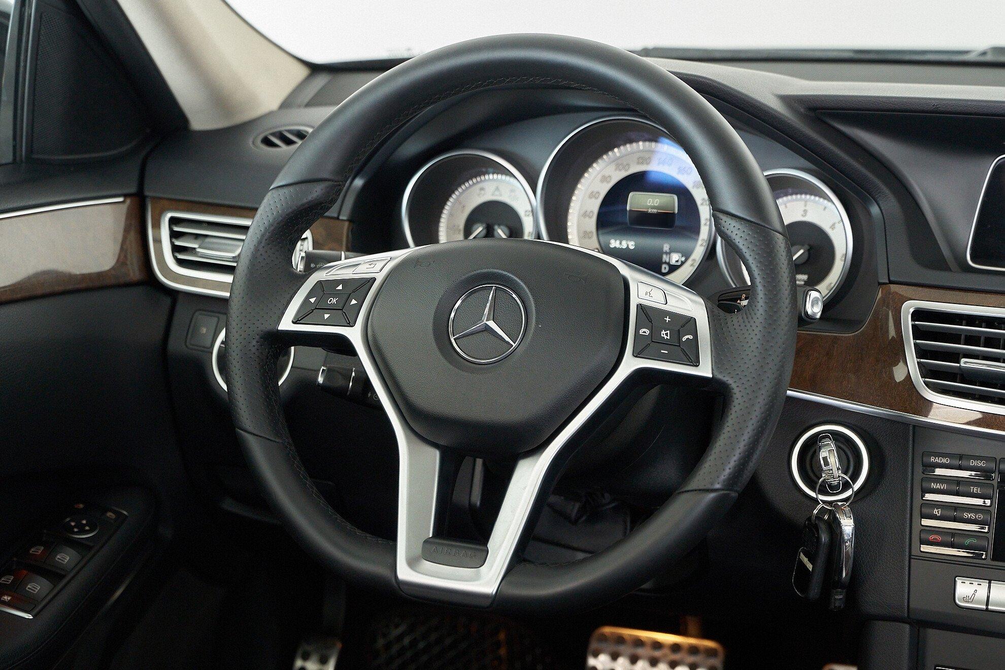 Mercedes-Benz E-Класс 2014, черный