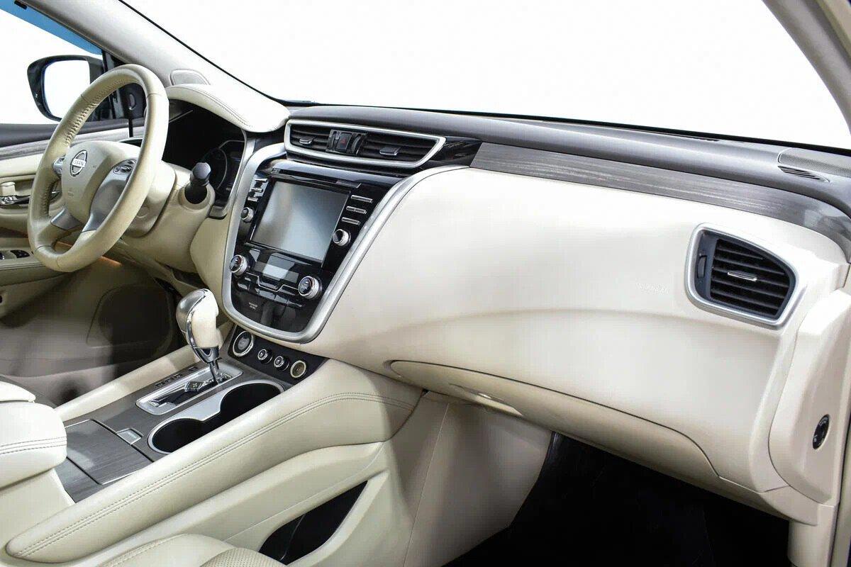 Nissan Murano 2019, белый