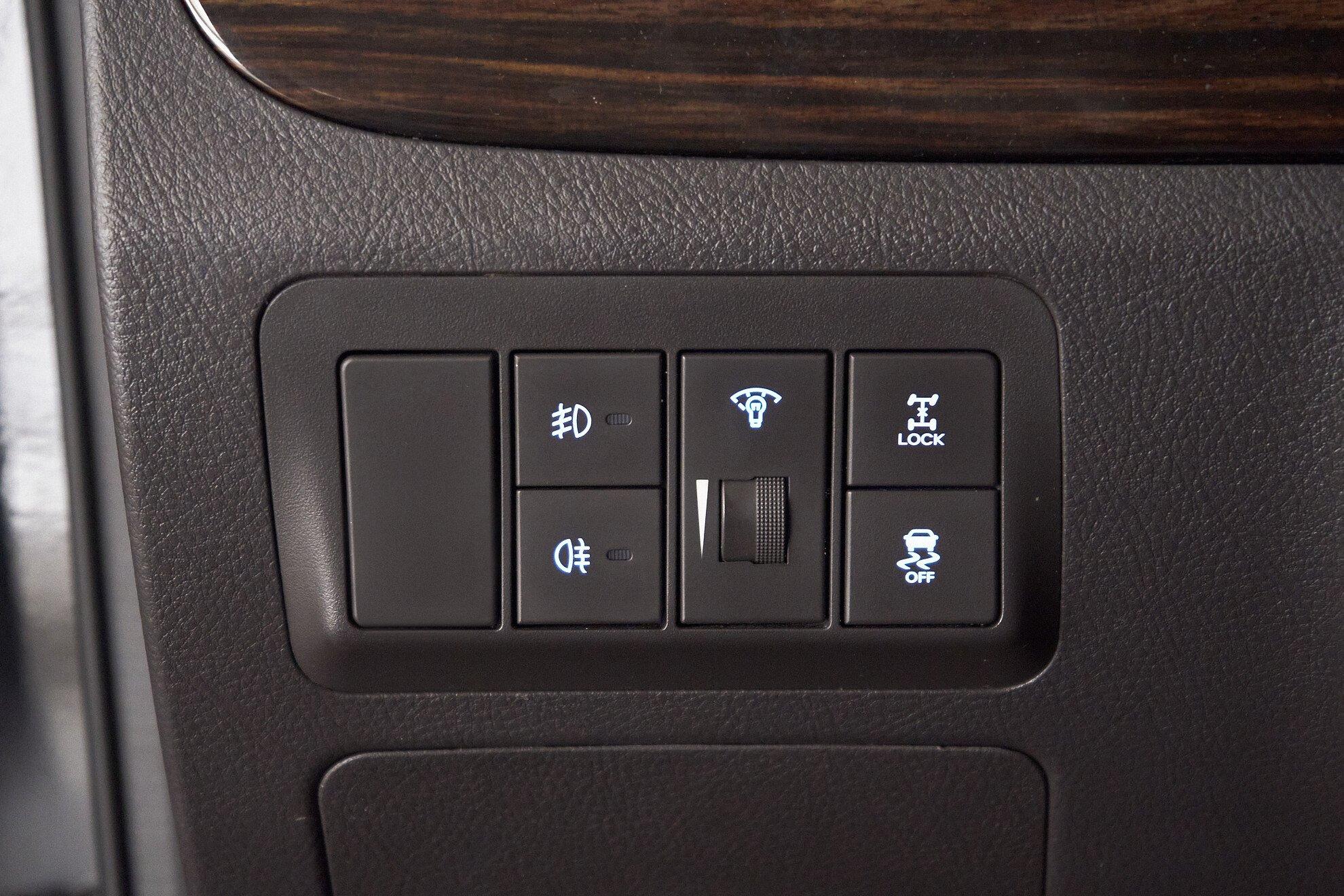 Hyundai Santa Fe 2011, черный