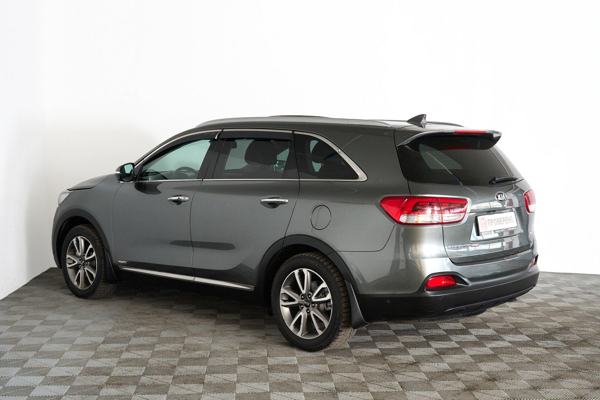 Kia Sorento 2015, серый