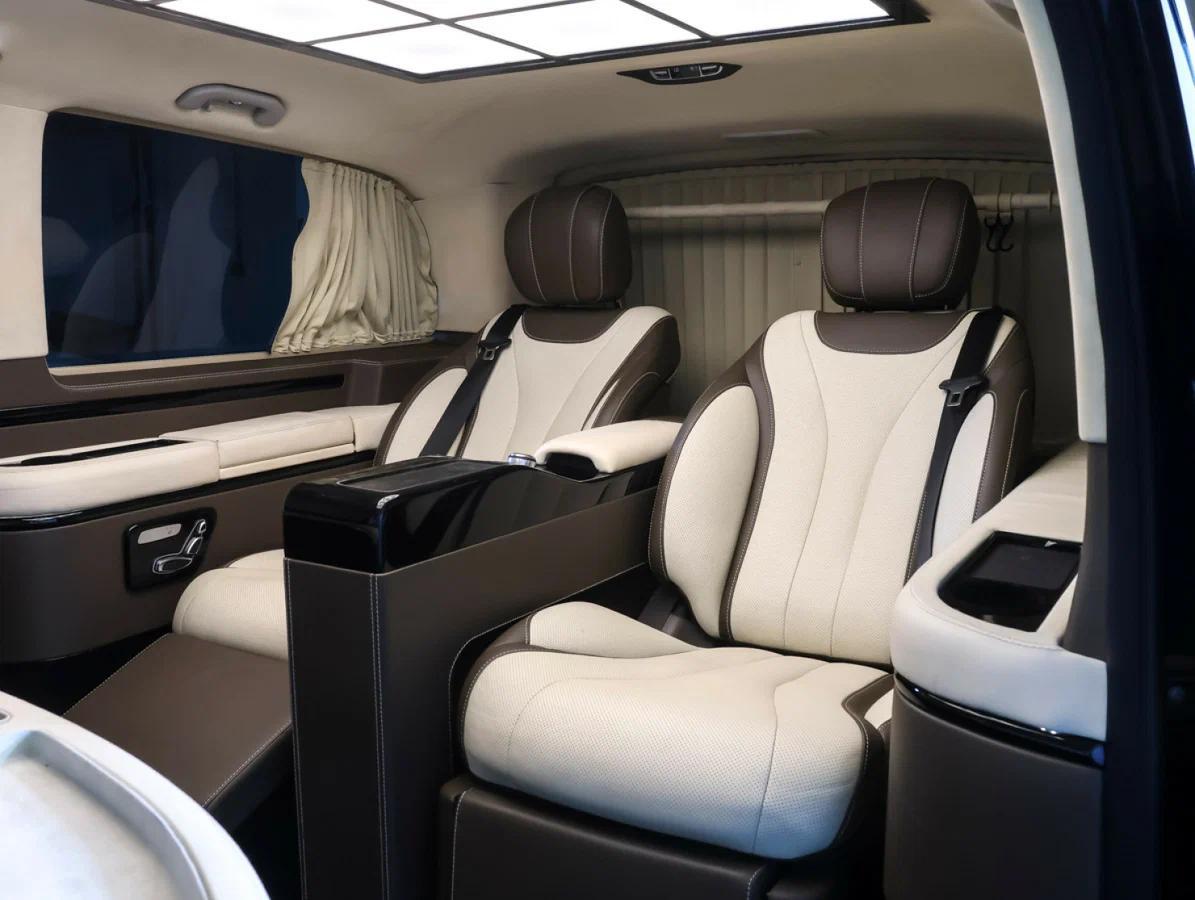 Mercedes-Benz V-Класс 2015, черный